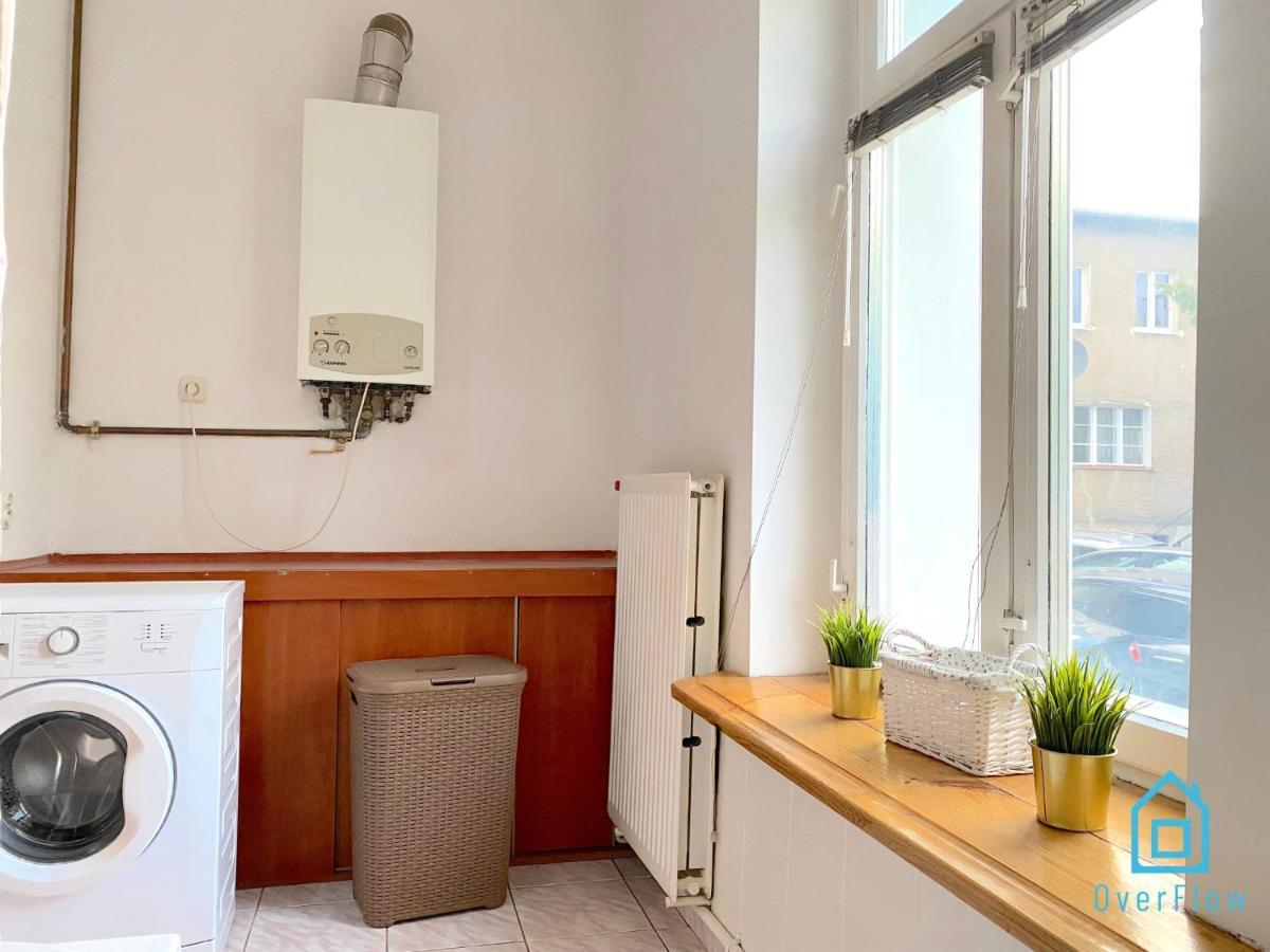Square Room - 20 Minutes To Gdansk Old Town & Seaside Bagian luar foto